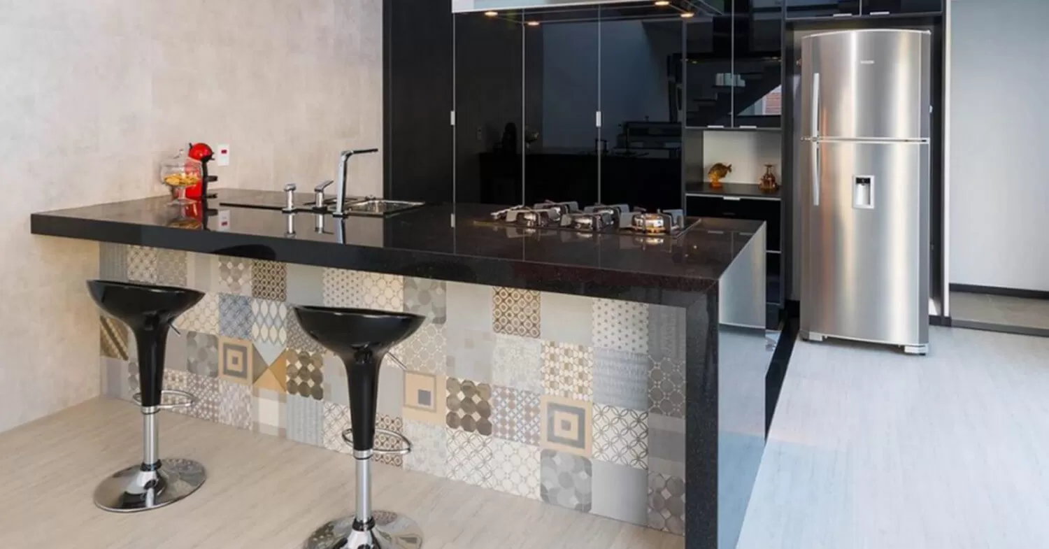 Pia ou cooktop na cozinha, o que colocar na ilha
