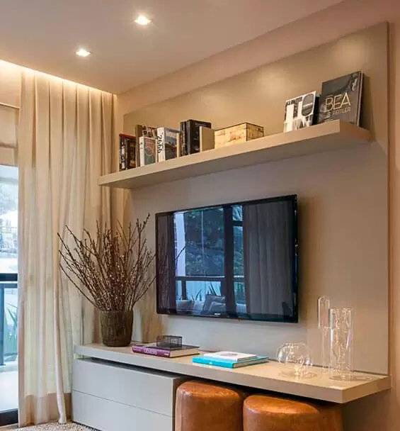 Rack com painel para sala pequena